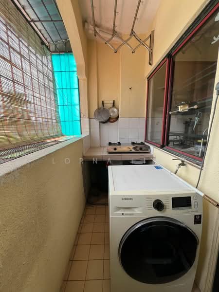 Subang Jaya Lafite untuk Untuk Dijual - RM 450,000, Mac 2026 - Balcony - PropertyGuru.com.my