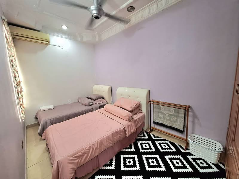 Cluster House for Sale in Shah Alam (Selangor) - Sue Arifin - PropertyGuru.com.my