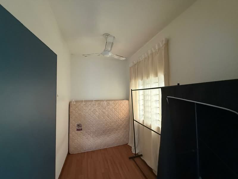 Service Residence for Rent at The Link 2 Residences - Alex Chin - Bedroom - PropertyGuru.com.my