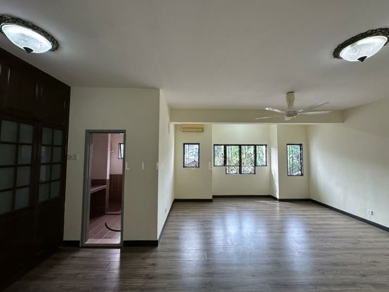 2.5-storey Terraced House for Rent in Bandar Bukit Tinggi (Klang) - Lim Jeon - PropertyGuru.com.my