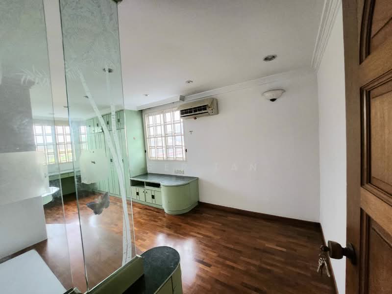 Semi-Detached House for Sale in Taman Pelangi (Johor Bahru) - SASER TAN. - Interior - PropertyGuru.com.my