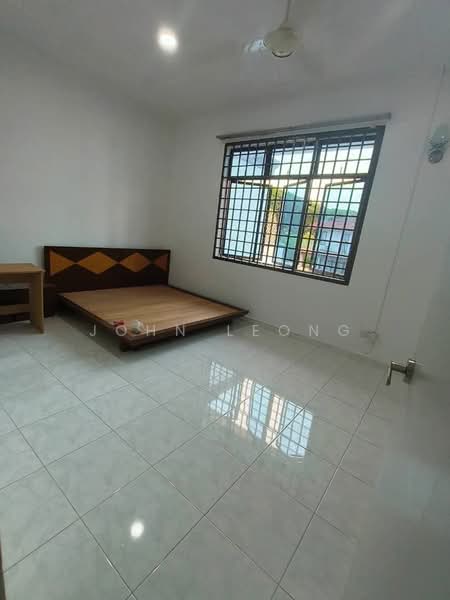 Taman Desa Tebrau untuk Untuk Disewa - RM 2,300 /bulan, Apr 2026 - Bedroom - PropertyGuru.com.my