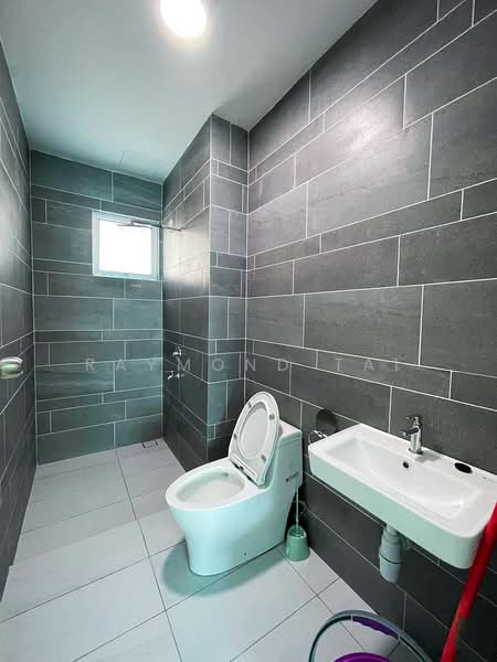 For Rent - Signature Two