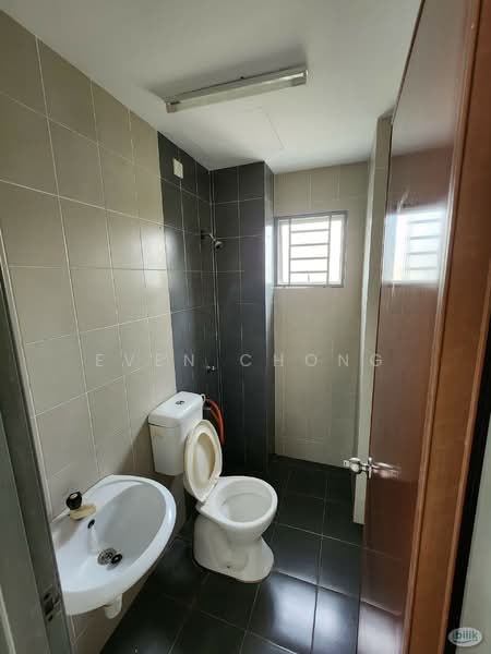 Suria Court untuk Untuk Dijual - RM 346,000, Mac 2026 - Bathroom - PropertyGuru.com.my