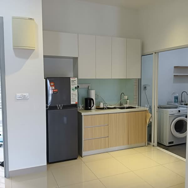 Platinum Arena untuk Untuk Disewa - RM 650 /bulan, Mac 2026 - Kitchen - PropertyGuru.com.my