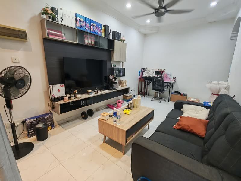 1-storey Terraced House for Sale in Skudai (Johor) - Eric Wong - Living Room - PropertyGuru.com.my
