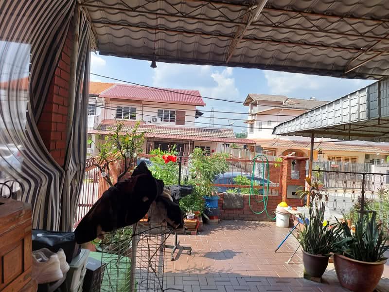 Len Seng Garden, Jalan 22/36 untuk Untuk Dijual - RM 820,000, Mac 2026 - Exterior - PropertyGuru.com.my