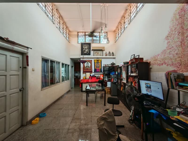 Len Seng Garden, Jalan 22/36 untuk Untuk Dijual - RM 820,000, Mac 2026 - Living Room - PropertyGuru.com.my