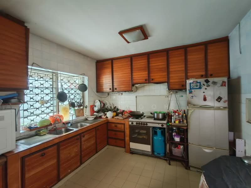 Len Seng Garden, Jalan 22/36 untuk Untuk Dijual - RM 820,000, Mac 2026 - Kitchen - PropertyGuru.com.my