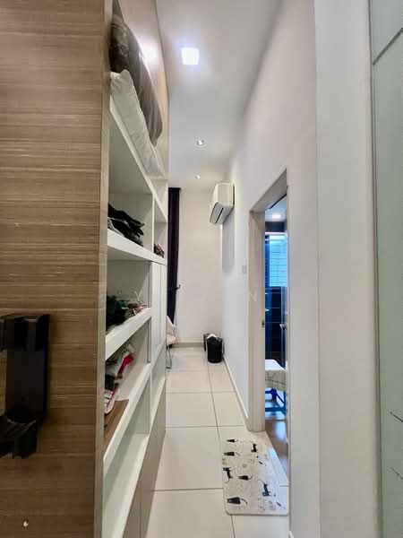 Terraced House for Rent in 16 Sierra (Puchong) - Yi Jun - Corridor - PropertyGuru.com.my