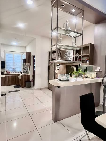 Terraced House for Rent in 16 Sierra (Puchong) - Yi Jun - Kitchen - PropertyGuru.com.my