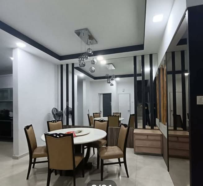 2-storey Terraced House for Rent in Taman Pelangi Indah (Ulu Tiram) - Eric Tee - Dining Room - PropertyGuru.com.my