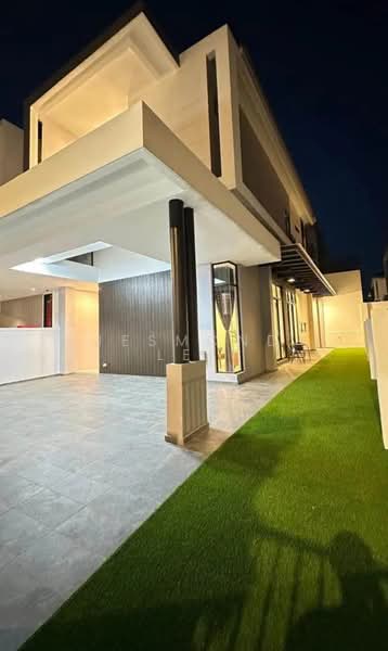 Cluster House for Rent in Austin Crest (Johor Bahru) - Jesmond Lee - Exterior - PropertyGuru.com.my