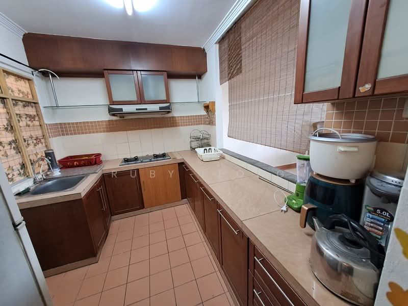 Perdana Exclusive untuk Untuk Disewa - RM 1,700 /bulan, Mac 2026 - Kitchen - PropertyGuru.com.my