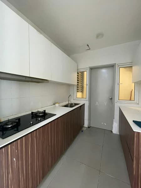 Seasons Amara Larkin untuk Untuk Dijual - RM 425,000, Mac 2026 - Kitchen - PropertyGuru.com.my