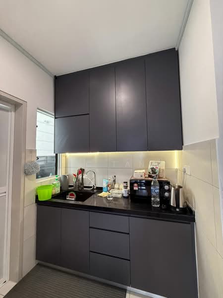 Residensi Riamas untuk Untuk Disewa - RM 1,999 /bulan, Mac 2026 - Kitchen - PropertyGuru.com.my