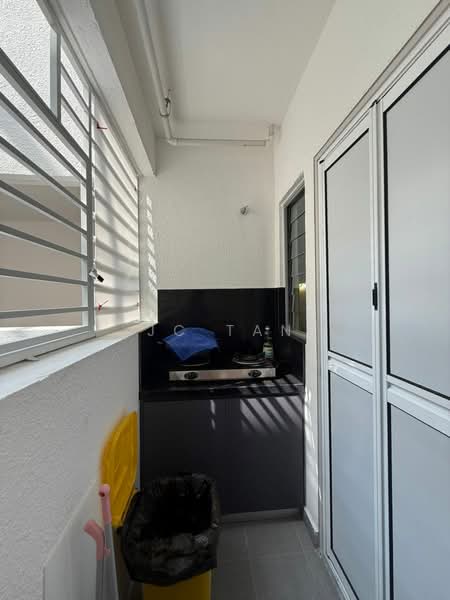 Residensi Riamas untuk Untuk Disewa - RM 1,999 /bulan, Mac 2026 - Kitchen - PropertyGuru.com.my