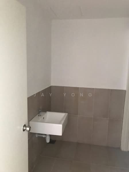 Shop for Rent in Jinjang (Kuala Lumpur) - Jay Yong - Bathroom - PropertyGuru.com.my
