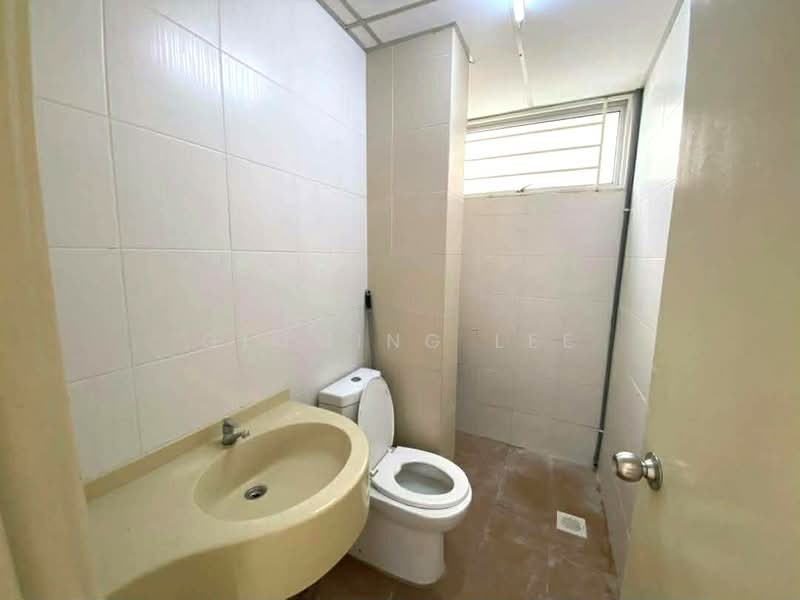 Platinum Lake PV 16 untuk Untuk Disewa - RM 2,600 /bulan, Mac 2026 - Bathroom - PropertyGuru.com.my