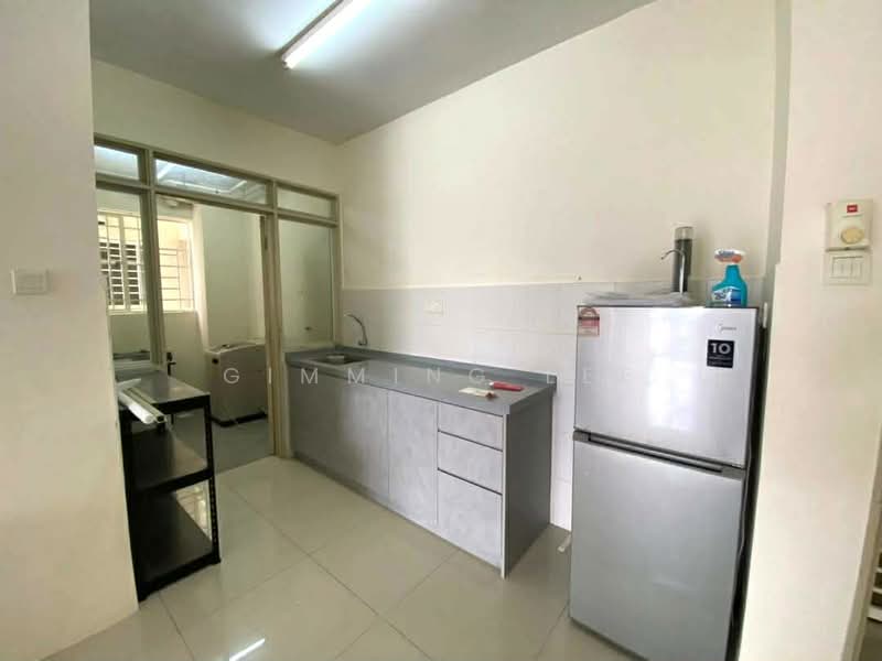 Platinum Lake PV 16 untuk Untuk Disewa - RM 2,600 /bulan, Mac 2026 - Kitchen - PropertyGuru.com.my