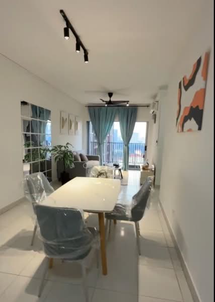 Residensi Riamas untuk Untuk Disewa - RM 1,799 /bulan, Mac 2026 - Living Room - PropertyGuru.com.my