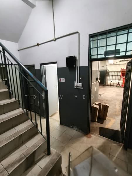 Factory for Rent in Taman Desa Idaman (Senai) - Torow Yeow - Corridor - PropertyGuru.com.my