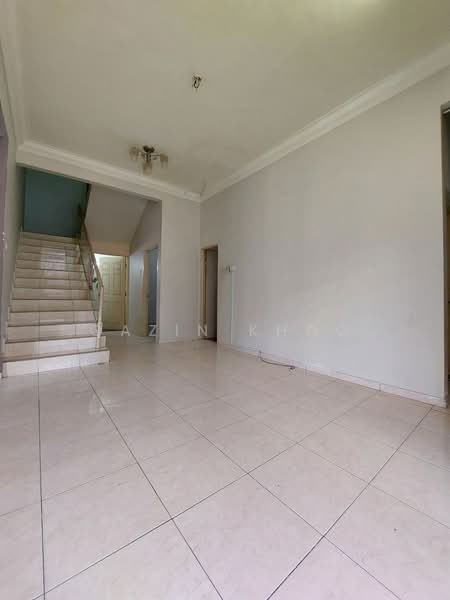 Semi-Detached House for Sale in Kelebang (Ipoh) - Qazin Khoo - Living Room - PropertyGuru.com.my