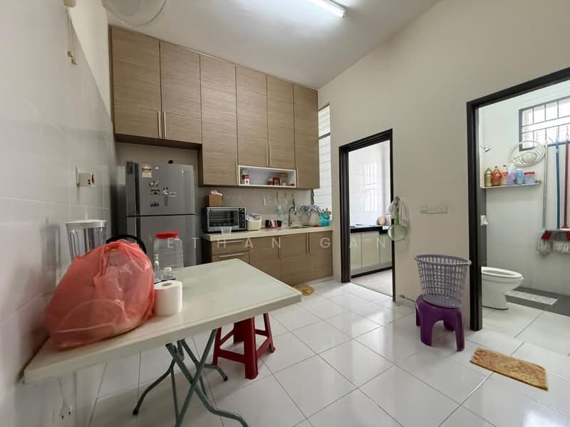 2-storey Terraced House for Sale in Austin Crest (Johor Bahru) - Ethan Gan - Kitchen - PropertyGuru.com.my