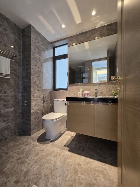 R&F Princess Cove Phase 2-Seine Region untuk Untuk Disewa - RM 5,500 /bulan, Mac 2026 - Bathroom - PropertyGuru.com.my