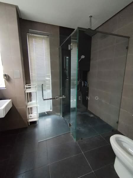 Semi-Detached House for Sale in Taman Melawati (Ulu Kelang) - Ming Feng - Bathroom - PropertyGuru.com.my