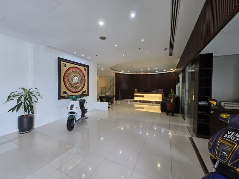 Pejabat Runcit untuk Dijual di Seksyen 52 (Petaling Jaya) - K.M Seow - Entrance - PropertyGuru.com.my