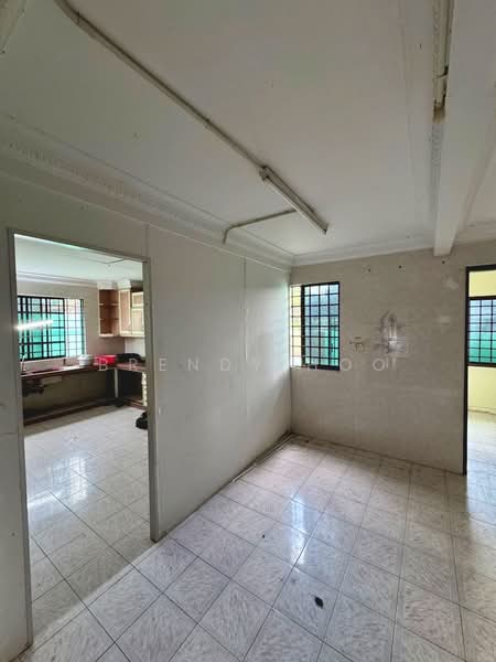 Retail Space for Rent in Johor Bahru (Johor) - Brendy Hoo - Kitchen - PropertyGuru.com.my