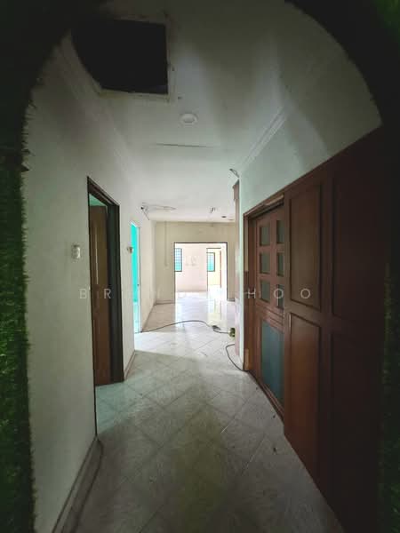 Retail Space for Rent in Johor Bahru (Johor) - Brendy Hoo - Corridor - PropertyGuru.com.my