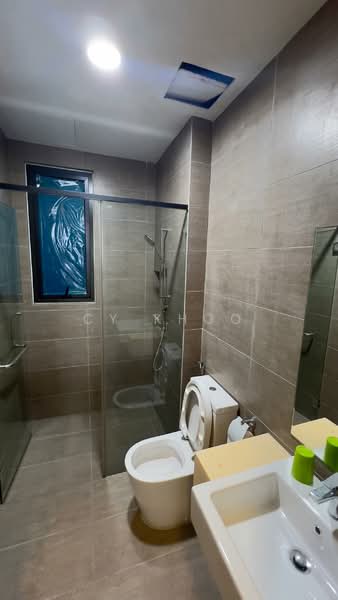 Service Residence for Sale at Citizen @ Old Klang Road - CY Khoo - Bathroom - PropertyGuru.com.my