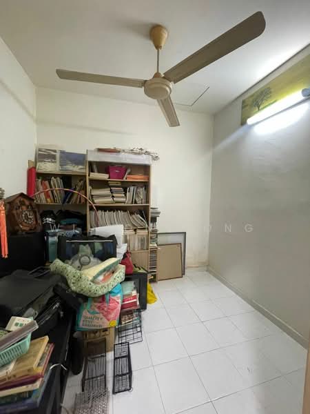 3-storey Terraced House for Sale in Taman Tasik Indah Mewah (Batu) - Wilson Wong - Study - PropertyGuru.com.my