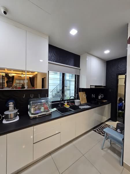 Abadi Heights untuk Untuk Dijual - RM 900,000, Apr 2026 - Kitchen - PropertyGuru.com.my