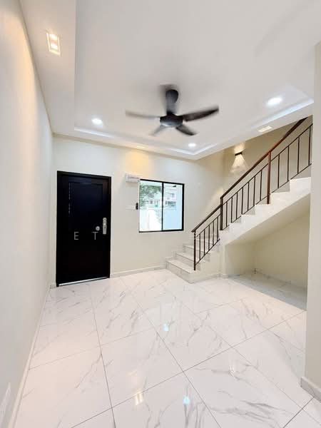 Puteri Wangsa untuk Untuk Dijual - RM 368,000, Mac 2026 - Entrance - PropertyGuru.com.my