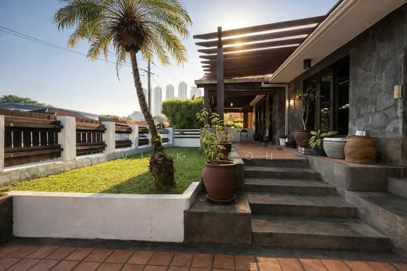 Semi-Detached House for Sale in Tanjung Bungah (Penang) - Vick Teoh - Exterior - PropertyGuru.com.my