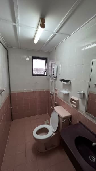 Condominium for Sale at Tiara Faber - CY Khoo - Bathroom - PropertyGuru.com.my