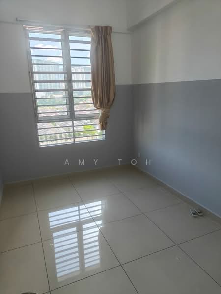 Condominium for Rent at Solaria Residences - Amy Toh - Master Room - PropertyGuru.com.my