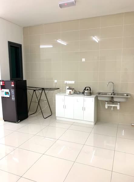 TRIA Seputeh in 9 Seputeh, Kuala Lumpur untuk Untuk Dijual - RM 650,000, Mac 2026 - Kitchen - PropertyGuru.com.my