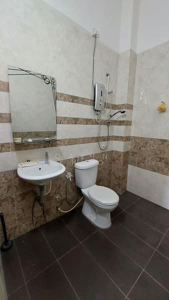 Rumah Teres 2-Tingkat untuk Dijual di Bandar Baru Sri Klebang (Chemor) - Qazin Khoo - Bathroom - PropertyGuru.com.my