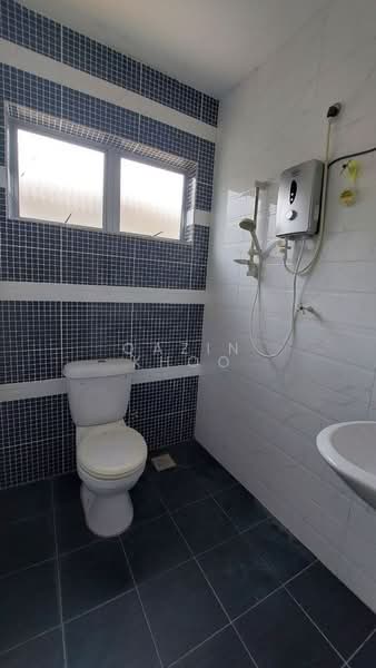 Rumah Teres 2-Tingkat untuk Dijual di Bandar Baru Sri Klebang (Chemor) - Qazin Khoo - Bathroom - PropertyGuru.com.my