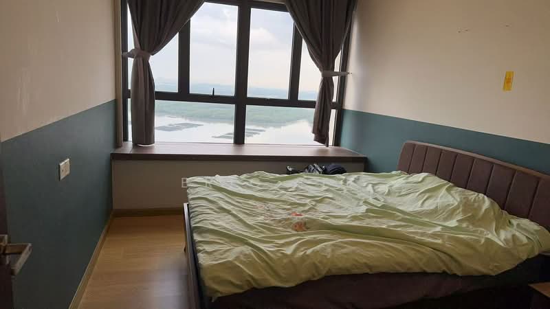 Condominium for Sale at Royal Strand @ Country Garden Danga Bay - Eric Tee - Bedroom - PropertyGuru.com.my