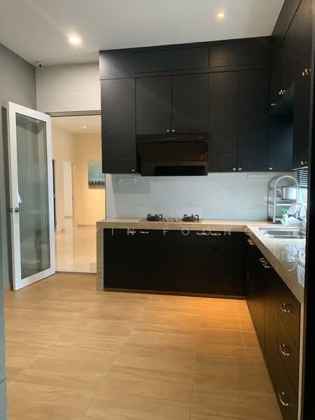 Rumah Teres 2-Tingkat untuk Dijual di Sepang (Selangor) - Kevin Foong - Kitchen - PropertyGuru.com.my