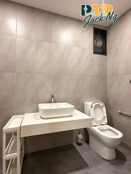 Kondominium untuk Dijual di Wellspring Residences - Jack Ng - Bathroom - PropertyGuru.com.my