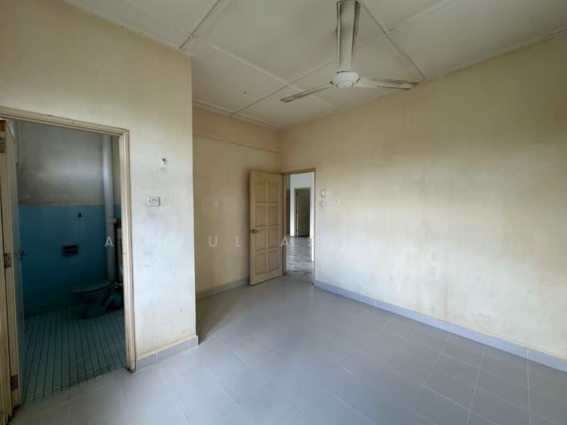 Apartment for Sale at Intan Apartment - Amirul Ashraff - Interior - PropertyGuru.com.my