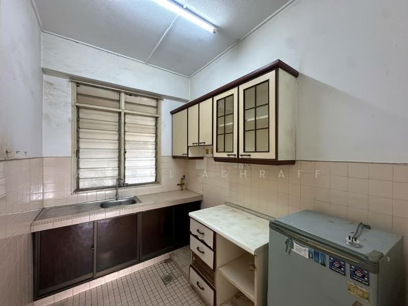 Apartment for Sale at Intan Apartment - Amirul Ashraff - Kitchen - PropertyGuru.com.my