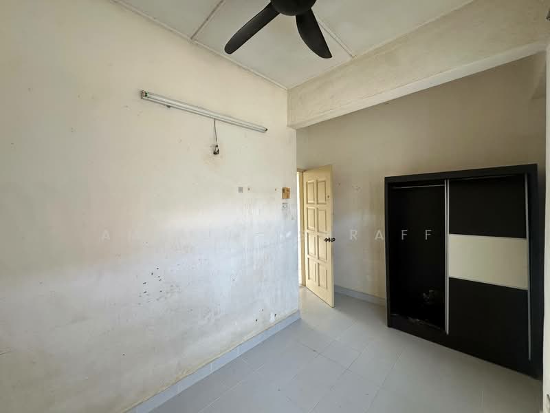 Apartment for Sale at Intan Apartment - Amirul Ashraff - Interior - PropertyGuru.com.my