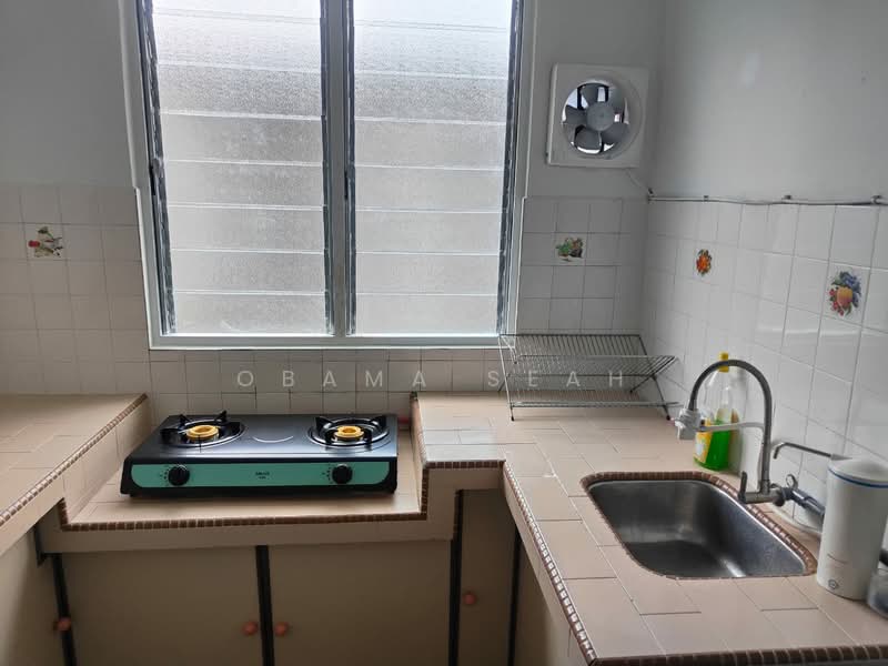 Flat for Rent at Desa Petaling Flat - Obama Seah - PropertyGuru.com.my